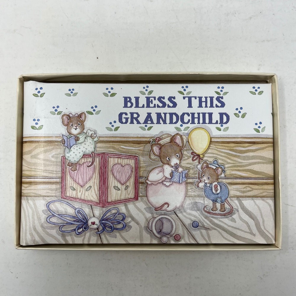 Vintage 1977 CR Gibson Bless This Grandchild Photo Album Cara Marks Mice Nursery